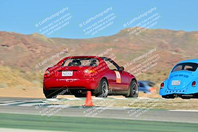 media/Dec-13-2025-Extreme Speed (Sat) [[d129ecb0b9]]/Beginner/Session 2 (Turn 4)/